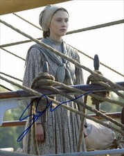 Sarah Gadon "Alias Grace" AUTOGRAPH Signed 8x10 Photo