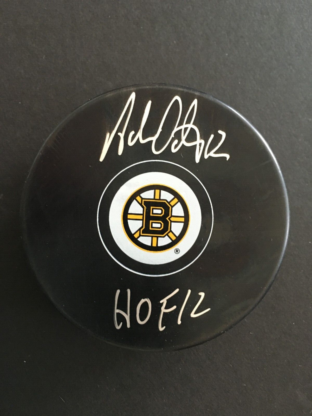 ADAM OATES AUTOGRAPHED BOSTON BRUINS  PUCK  J.S.A. AUTHENTICATED