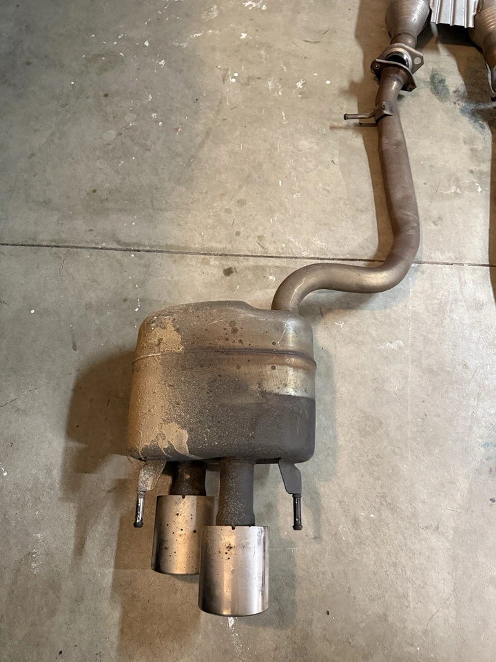 Sistema de escape completo Catback Lexus RCF 2015 fabricante de equipos originales Foto 2 de 4