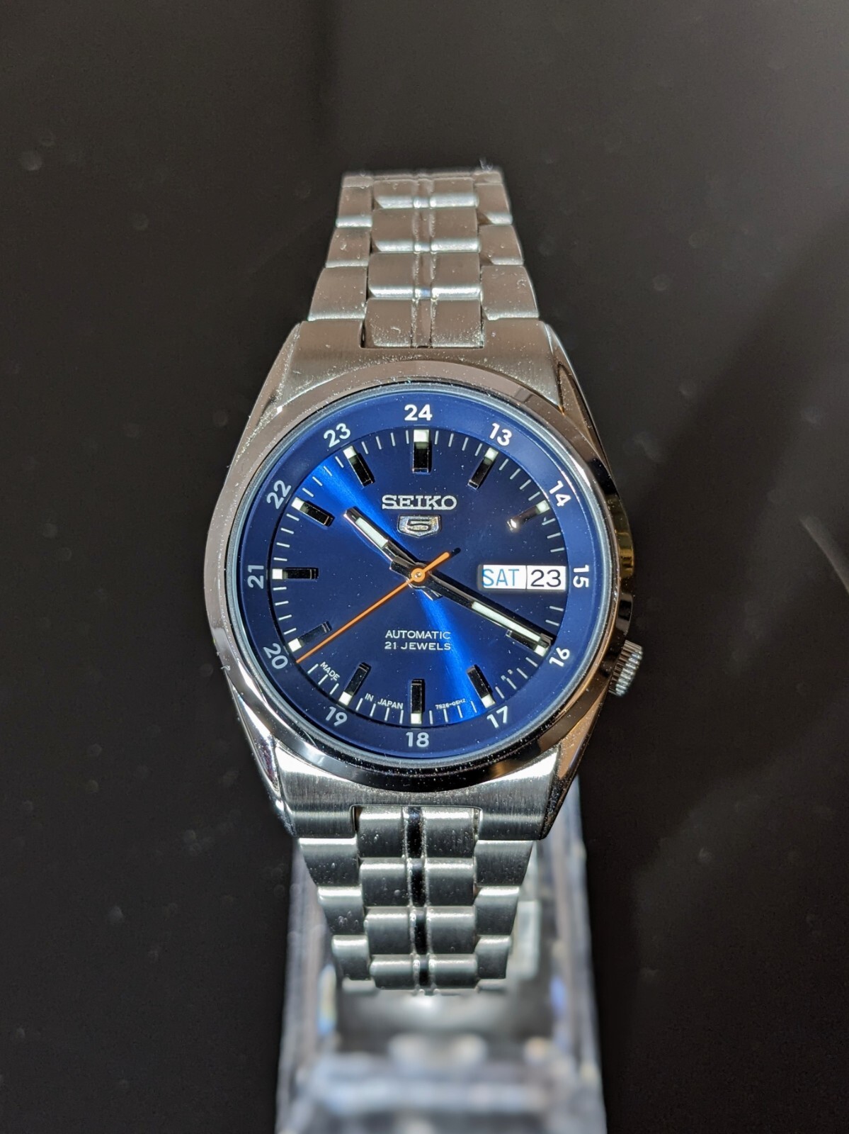 seiko snk563j1