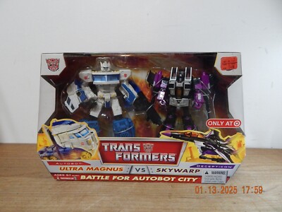 Transformers Classics 2006 Battle For Autobot City Ultra Magnus Vs Skywarp MISB