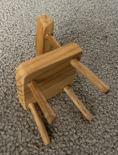 Vintage Mini Wooden Chair Dolls House/Barbie Furniture - Picture 7 of 10