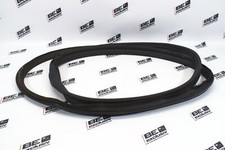 Mercedes Benz E220 W212 Heckklappendichtung Gummidichtung Heckklappe A2127400278 Mercedes Benz E220 W212 Heckklappendichtung Gummidichtung Heckklappe A2127400278