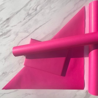 Geschenkpapier Neon Pink gefüttert 50 cm breit umweltfreundlich, 100% recyceltes Kraftpapier |