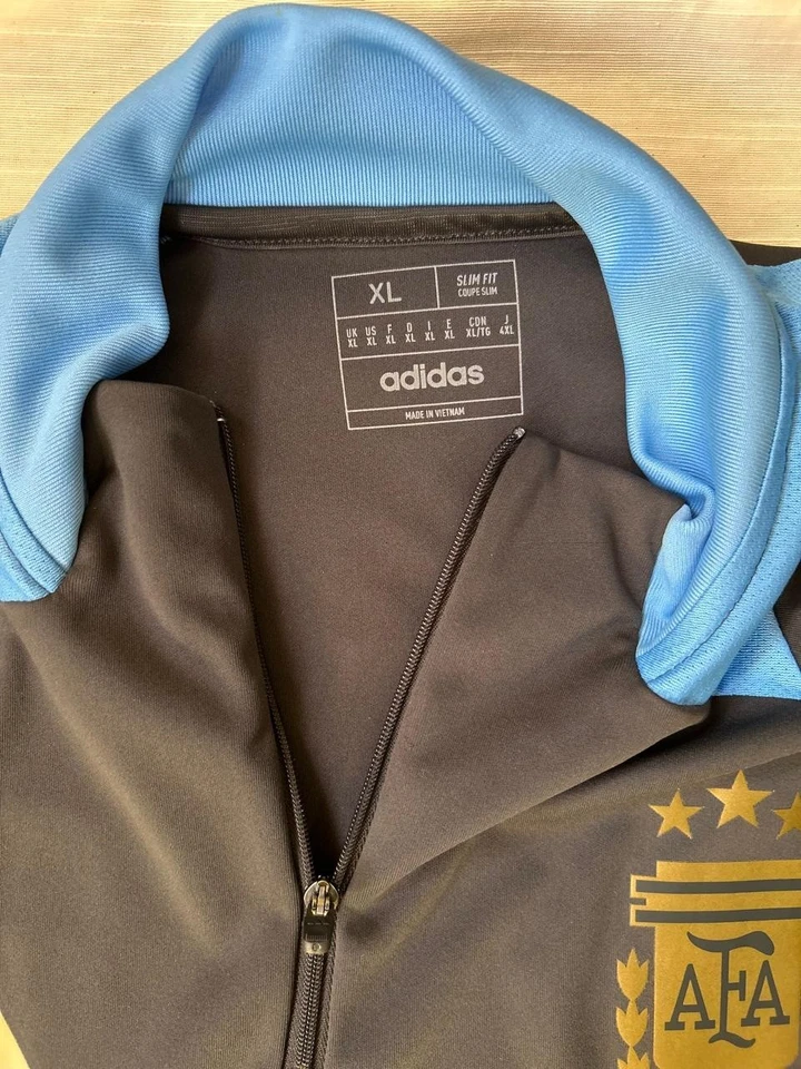 Chaqueta de Fútbol Argentina Training Top 2025 Hombre Auténtica Adidas Oficial AFA Foto 4 de 4