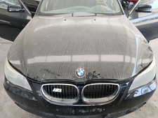 Capot BMW 525