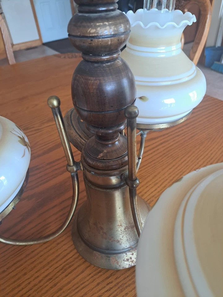 Underwriters Laboratories Vintage Early American Style Hanging 4 Light Fixture - Image 4 of 4