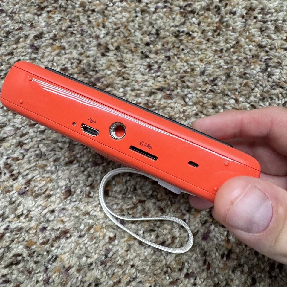 Impressora Digital Instantânea Polaroid Snap Touch ZINK Não Testada Vermelha - Imagem 3 de 4