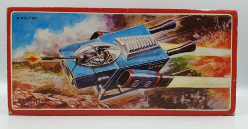 THUNDERBIRDS : VINTAGE JET PATROL BOXED MODEL MADE BY BANDAI CIRCA 1967 - Picture 1 of 12