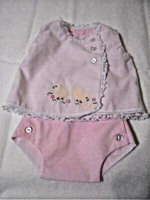 Preemie Outfit-Girl-4-5 lb-Embroidered  Little Yellow Chicks'' Top/Diaper Cover