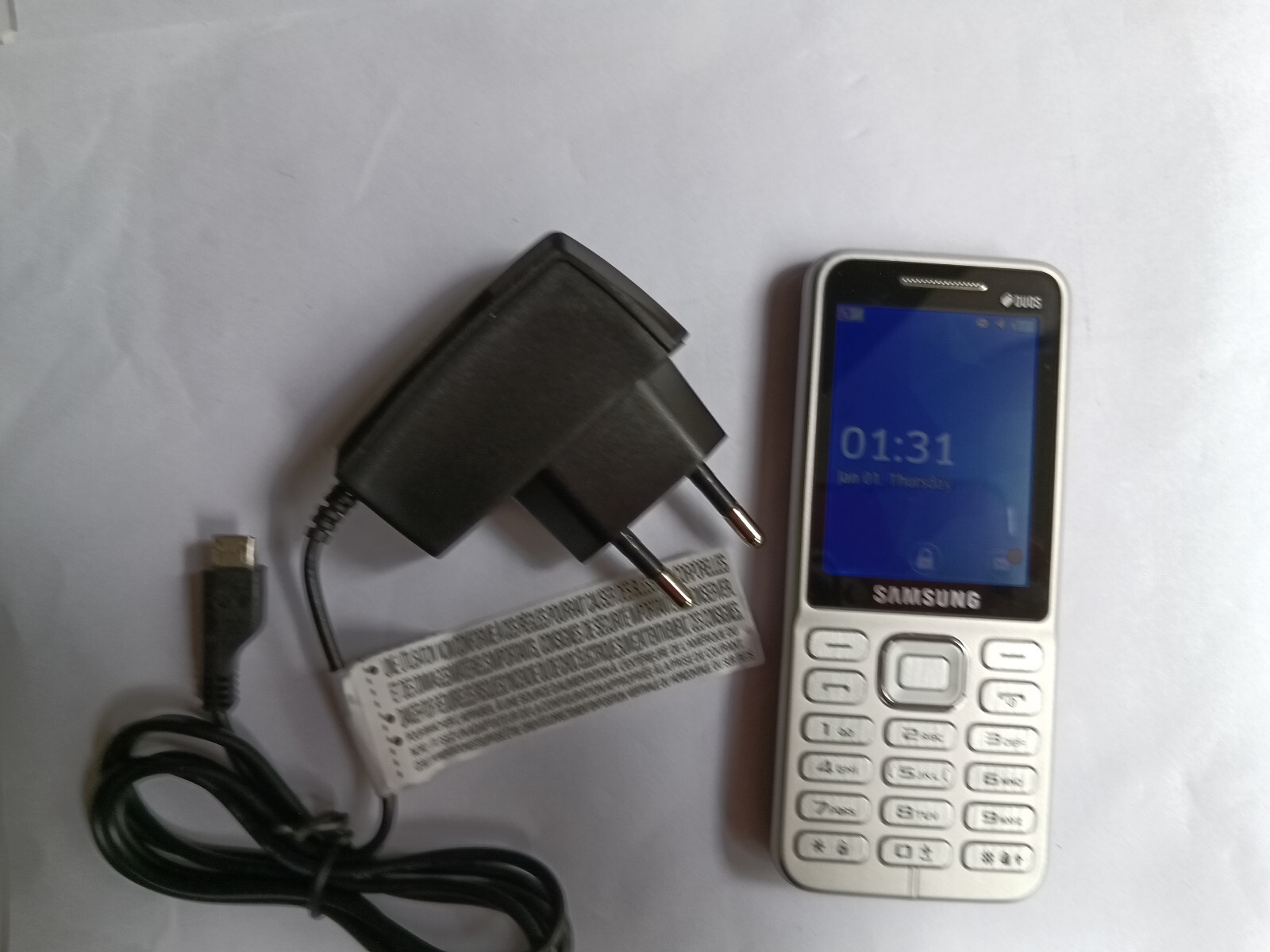 Samsung Metro 360 SM-B360E Dual Sim 64MB Unlocked 2G GSM Black mobile phone  | eBay