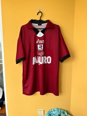 are vintage Reggina 1998/1999 shirt Possanzini # 11 Asics Player