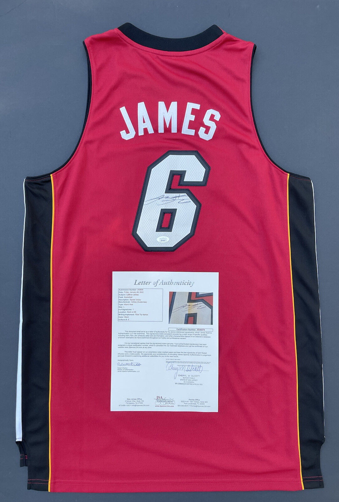Lebron James Autographed Signed Miami Heat Jersey JSA Loa #6 #23 Cavaliers Lakers King James