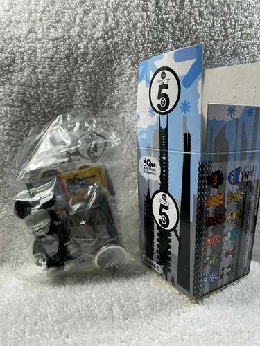 2.5” Qee Series 5B Designer Collection~I EVIL DESIGN "EVIL GORILLA" ~Toy2R Vinyl - Picture 2 of 3