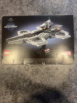 LEGO Super Heroes: The Avengers Helicarrier (76295)