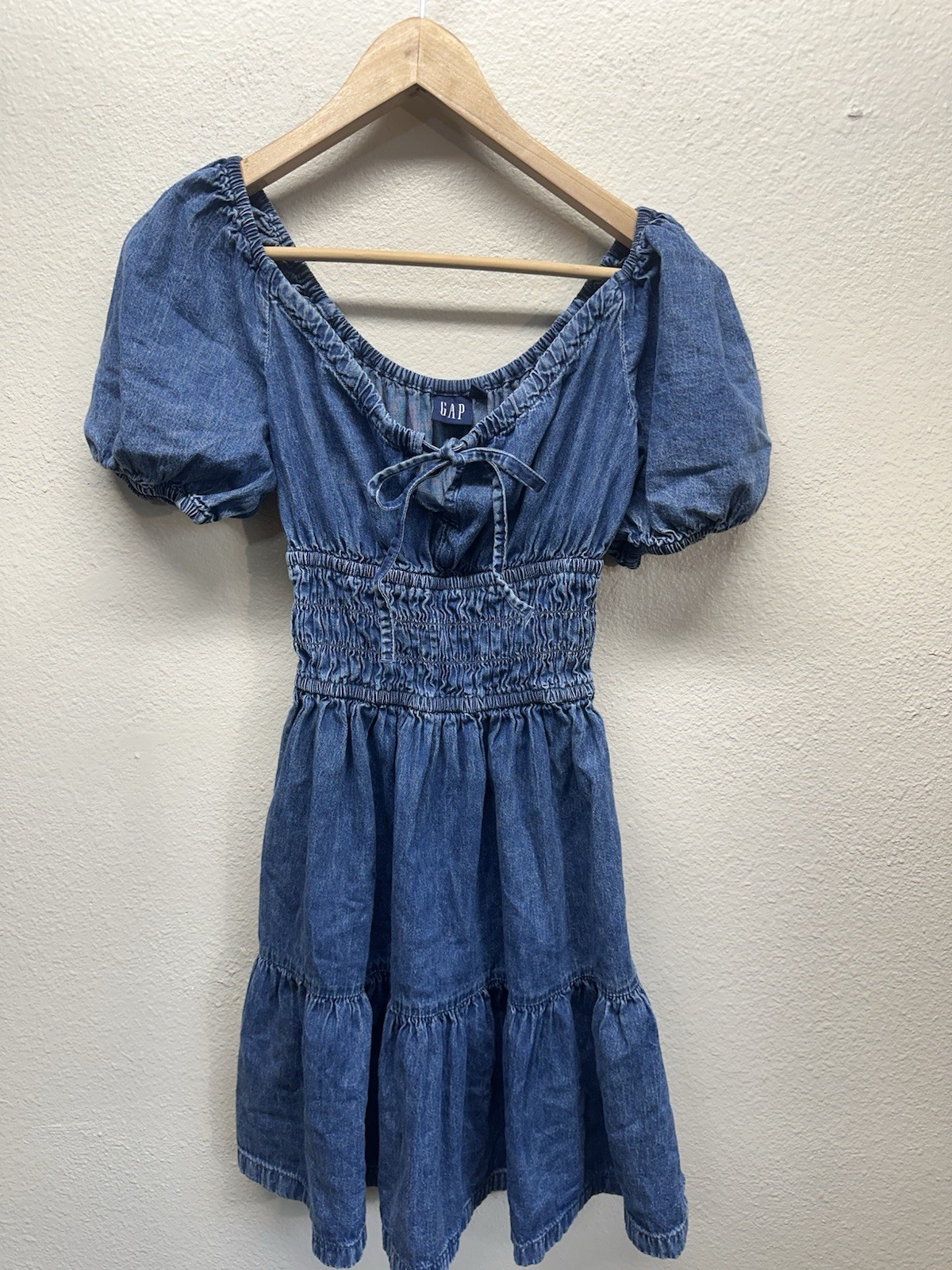 Gap Women's Flutter Sleeve Smocked Mini Dress in Light-Medium Denim Wash XS