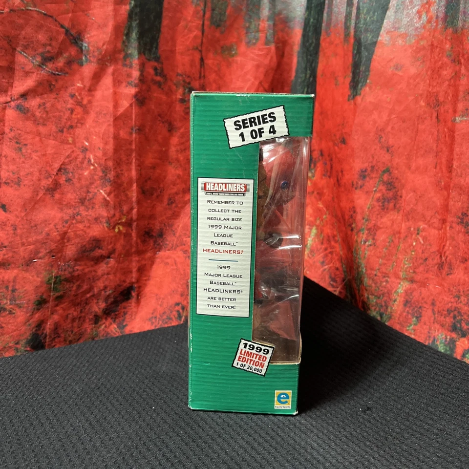 Ivan Pudge Rodriguez Texas Rangers 1999 Headliners XL Edición Limitada Nuevo  Foto 2 de 4