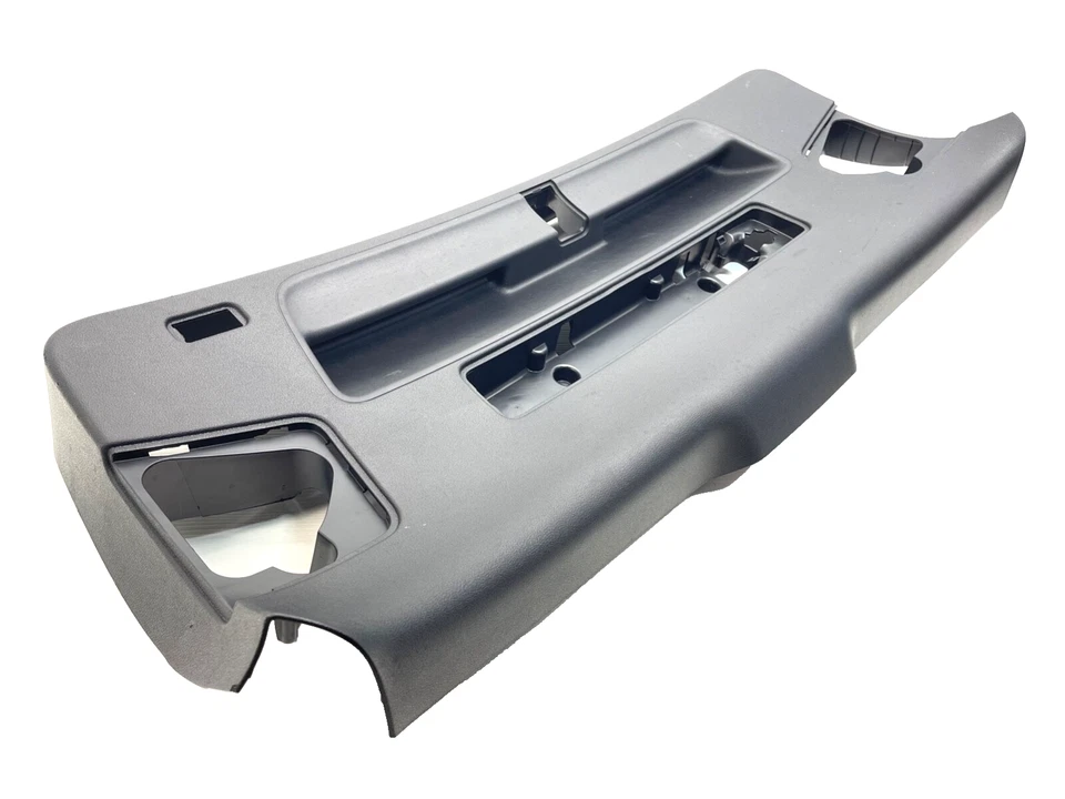 Audi A4 Allroad 2013-2016 puerta trasera moldura inferior panel puerta levadiza OEM negro Foto 2 de 4