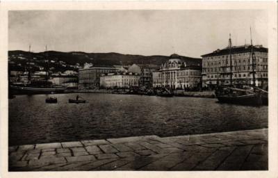 CPA AK TRIESTE Riva Te Novembre dal Molo Audace ITALY (397129)