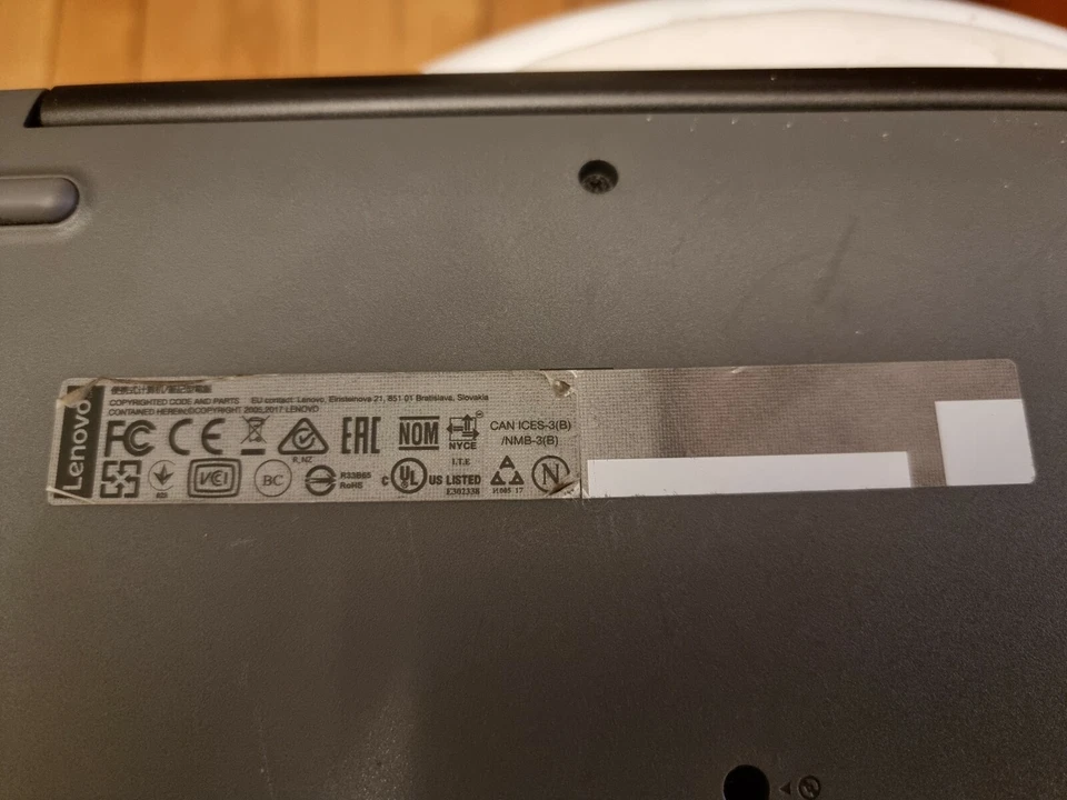 Ordenador Portátil Lenovo i3. Ya instalados los programas Microsoft de por vida. - Imagen 4 de 4