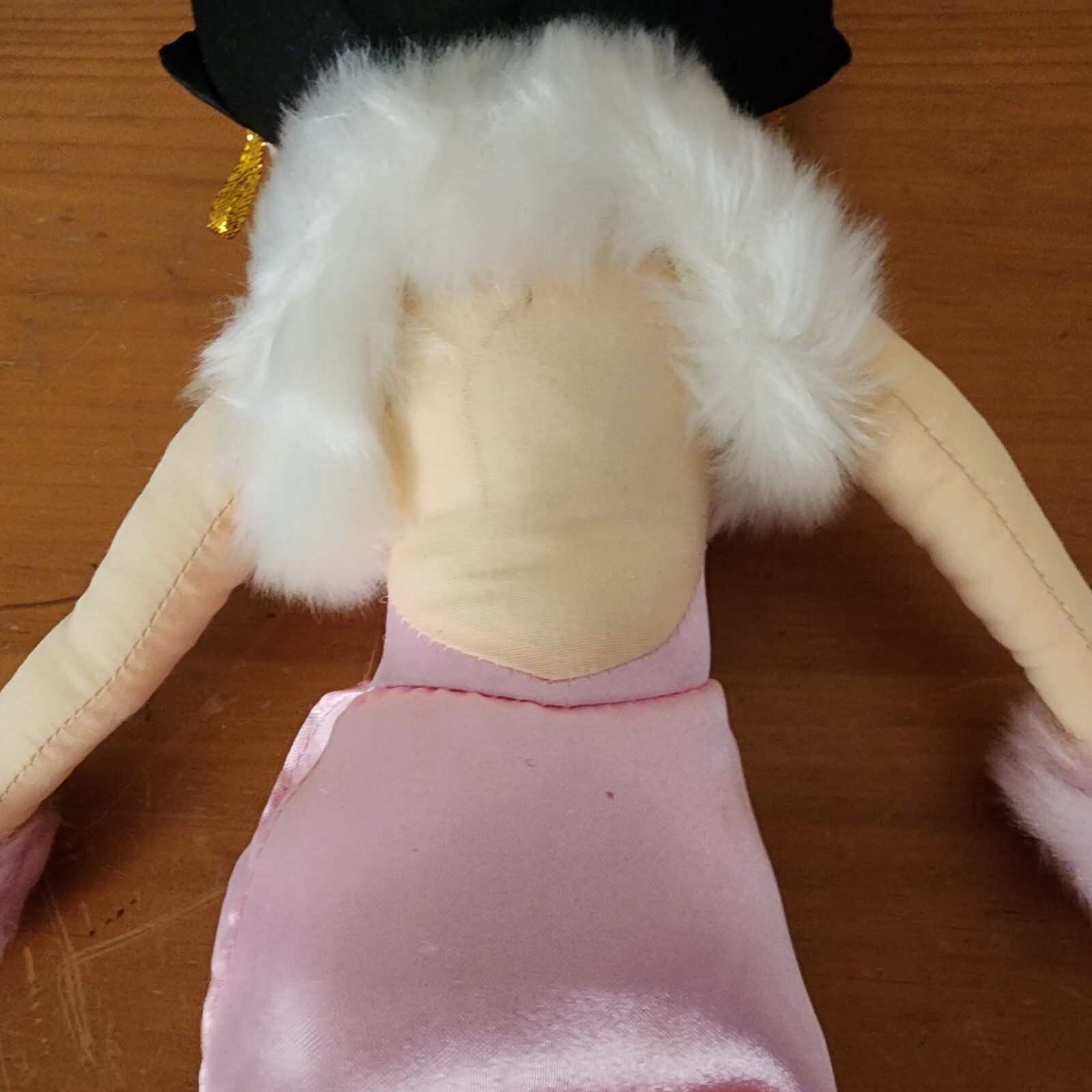 Picture 19 of 24
