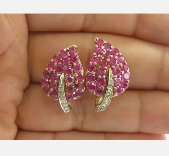 2.00Ct Round Cut Lab-Created Red Ruby Leaf Stud Earring 14K Yellow Gold Plated - Image 2 of 4