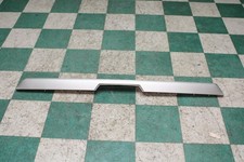 02-06 Escalade Ext Silver Pine Birch Tailgate Trunk Top Pad Spoiler Panel Oem Oe 02-06 Escalade Ext Silver Pine Birch Tailgate Trunk Top Pad Spoiler Panel Oem Oe