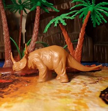 Marx 1991 Anniversary Flintstones Styracosauus Dinosaur Waxy Light Brown