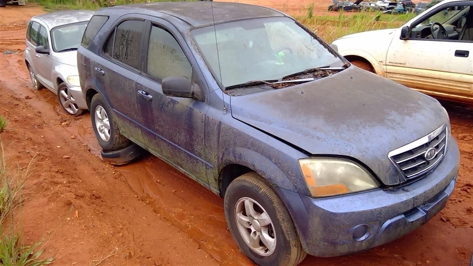 Maletero/portón trasero sin alerón se adapta 03-09 SORENTO 237860 Foto 3 de 4