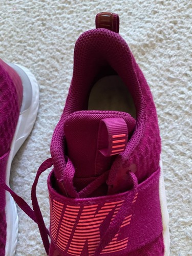 Nike Mujeres Renovar En Temporada TR9 Zapatos para Correr Tenis Púrpura Talla 8 #AR4543-601 - Imagen 3 de 14