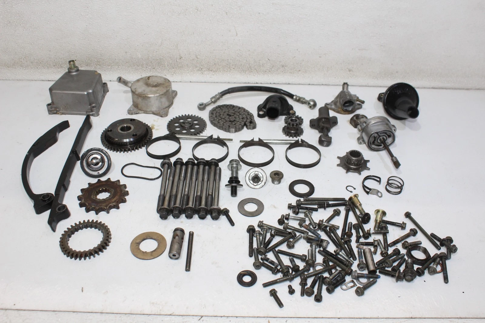 2001-2003 Suzuki Gsxr600 Gsx-r600 Engine Parts & Hardware