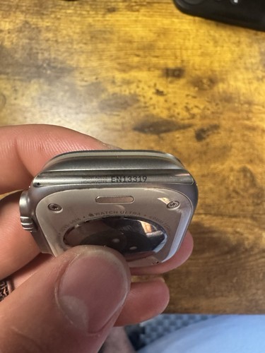 EUC Men’s Apple Watch Ultra - Photo 5 sur 7