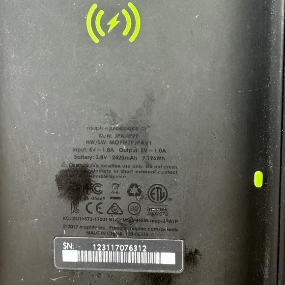 Mophie Juice Pack Wireless Charging Case for iPhone 7/8 - Image 2 of 4