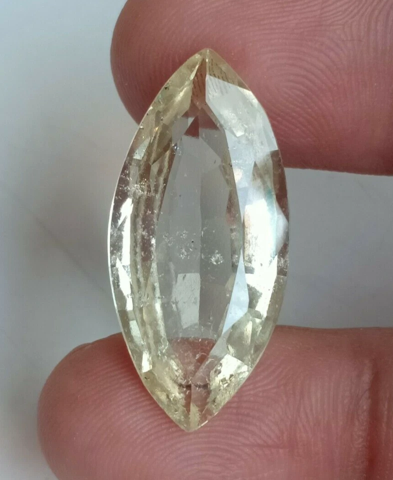 Top Quality Hessonite Garnet Marquise Gemstone Vintage Large Marquise 20 Carat - Image 4 of 4