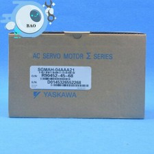 1PCS New in box Yaskawa Servo Motor SGMAH-04AAA21