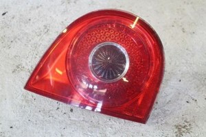 Rückleuchte innen links Rücklicht 1K6945093G VW GOLF V (1K1) 1.9 TDI