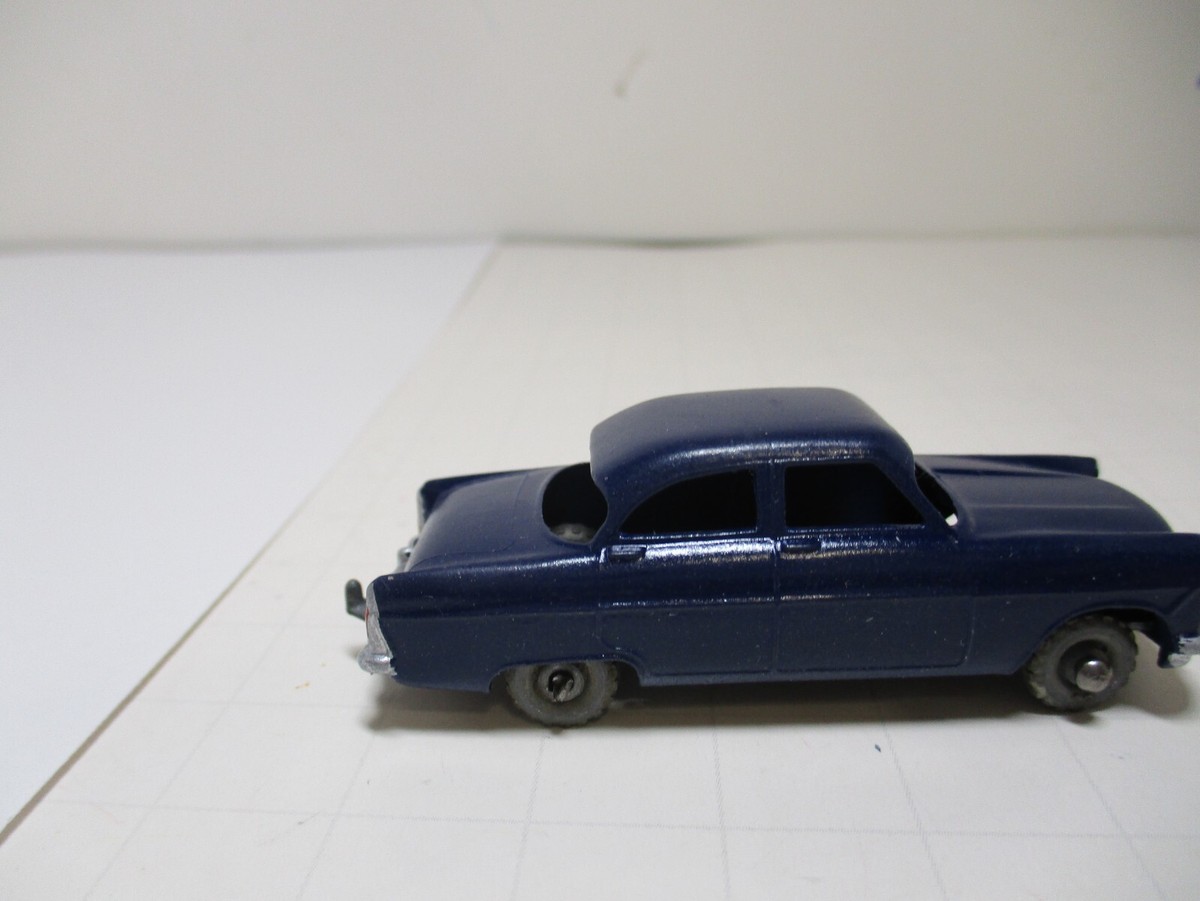 LESNEY MATCHBOX # 33A VERSION 1 FORD ZODIAC DARK BLUE