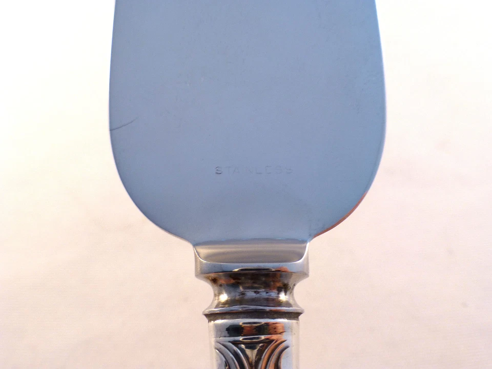 Georgian Colonial-Wallace Sterling Pie/Cake Server-Thin Blade- AS IS - Image 2 of 4