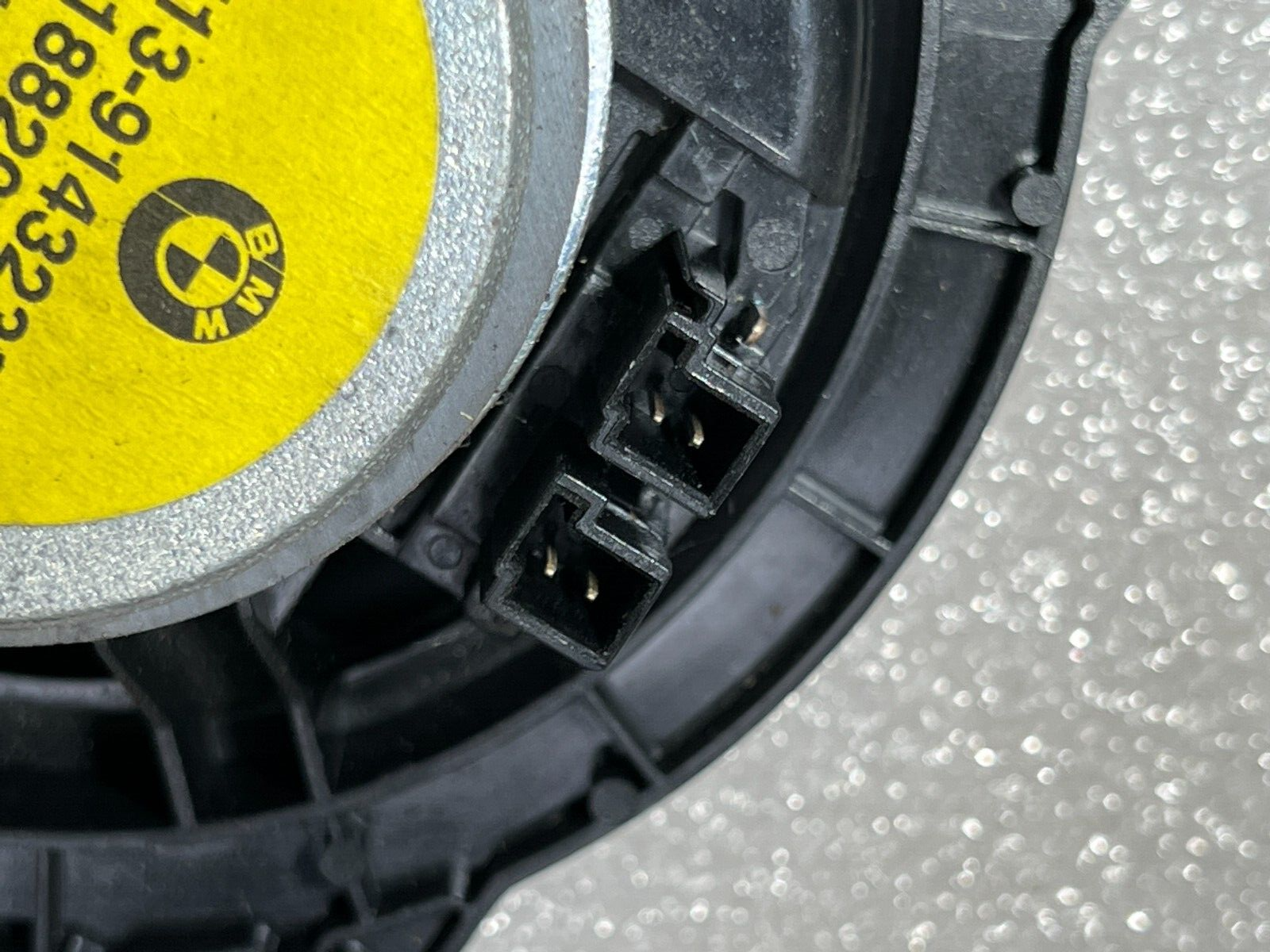 BMW Mitteltonlautsprecher stereo E92 / M3 65139143232 for sale  