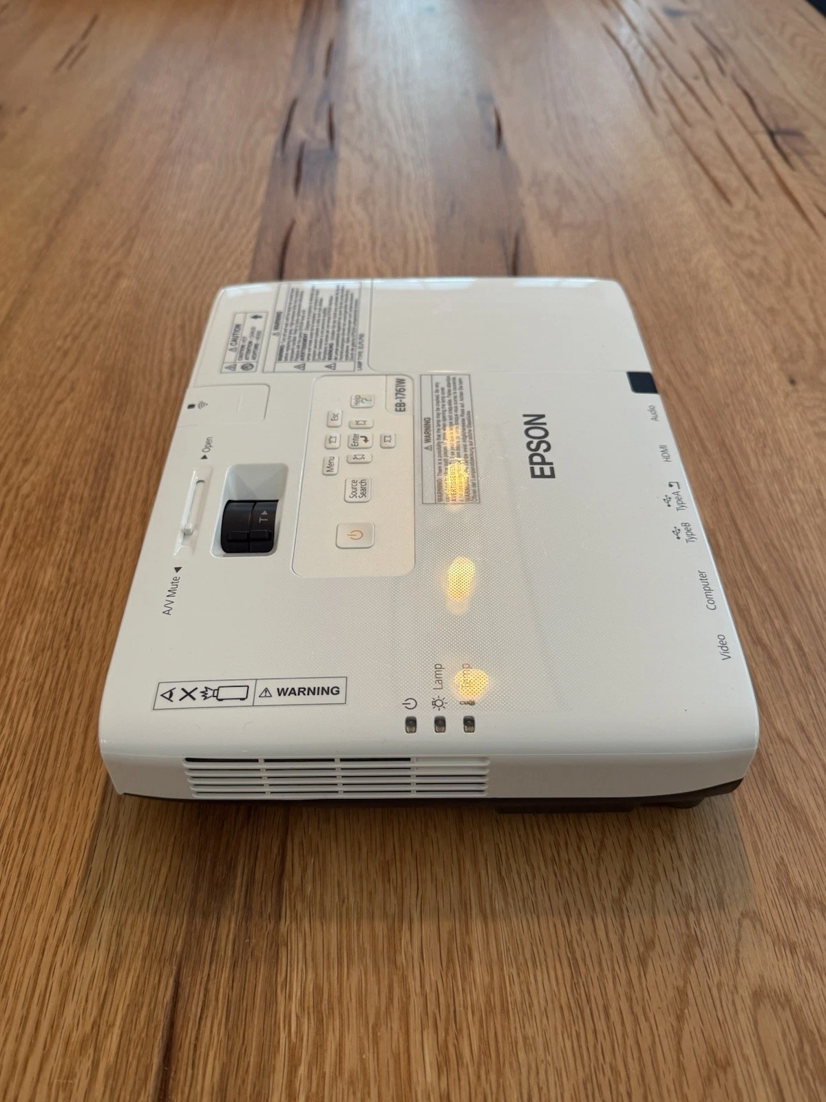 Epson EB-1761W Projector WXGA 3LCD Portable 2600 Lumens - Good Used Condition 5