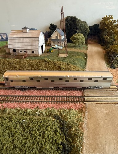 HO Walthers Proto 920-9323 Santa Fe Serie "Indio" 24 Dup Rmte Dormitorio.  IOB. | Zustand: New