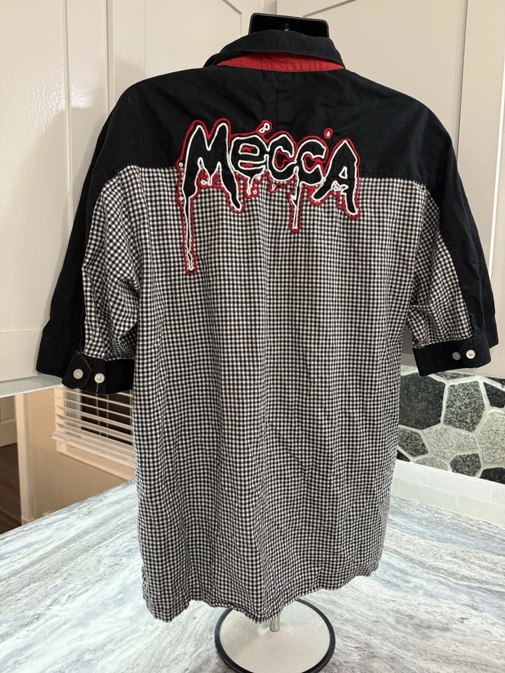 Vintage MECCA Bleeding Shirt Mens XL  Y2K Streetwear Hip Hop Retro - Image 2 of 4