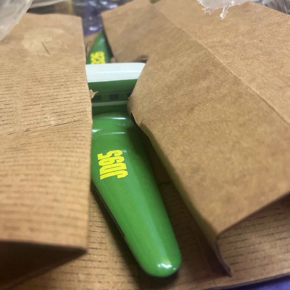 John Deere JD95 DC-3 COMPAMY Avión Die-Cast Banco Liberty Classics ESPECIFICACIÓN FUNDIDO Foto 2 de 4