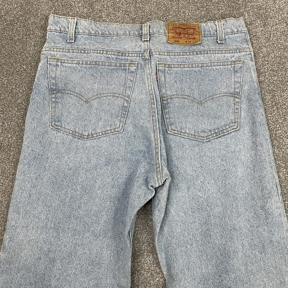 Pantalones de mezclilla vintage Levis 550 XX para hombre 38x30 (36x29) relajados cónicos hechos en EE. UU. años 90 Foto 2 de 4