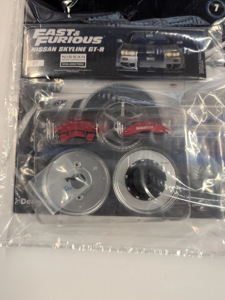 NISSAN SKYLINE GT-R DI BRIAN SCALA 1/8 FAST & FURIOUS N. 7 DE AGOSTINI NUOVO - Immagine 2 di 2