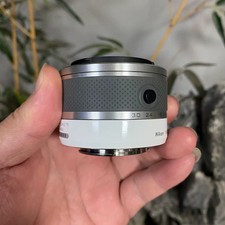 ニコン　J2+NIKKOR10-30/3.5-5.6VR付ジャンク品。 ニコン J2+NIKKOR10-30/3.5-5.6VR付ジャンク品。 中古：B(並品)】ニコン