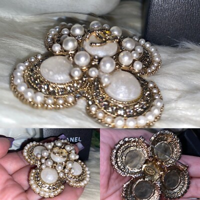 CoCo Chanel Rare Massive Clover Style 3-D Layerd Gripoix And Pearl  Brooch!!MINT!