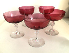 5 Coupes a champagne en cristal rouge bordeaux