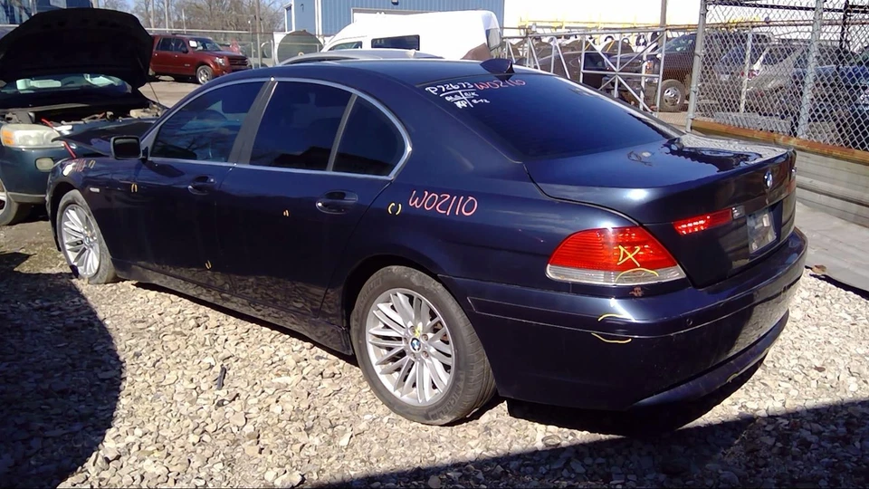 Used Rear Right Door Vent Glass Rear fits: 2004 Bmw 745I w/anti-theft option Rea - Image 2 of 4