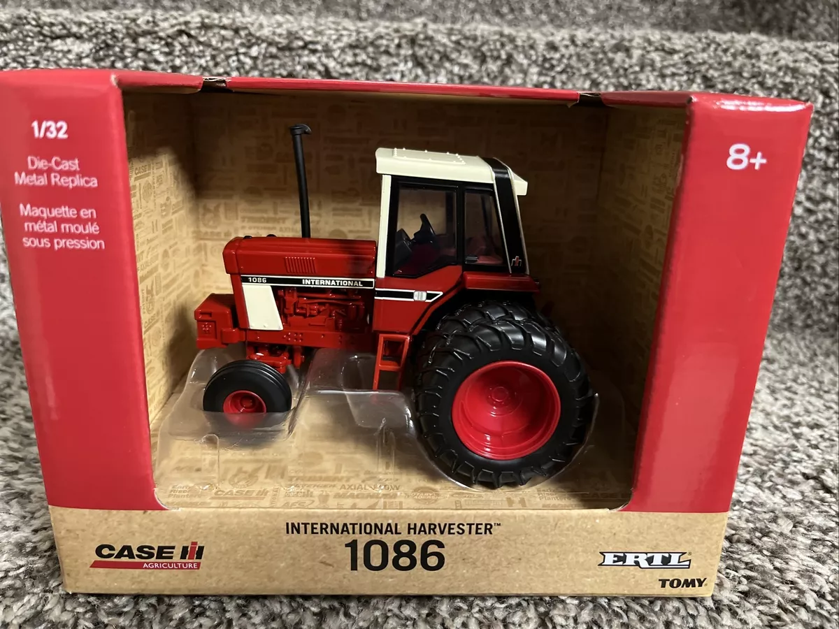 International 2025 harvester toys